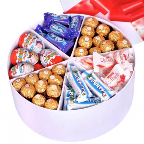 Круглая коробка со сладостями "Поле Чудес"